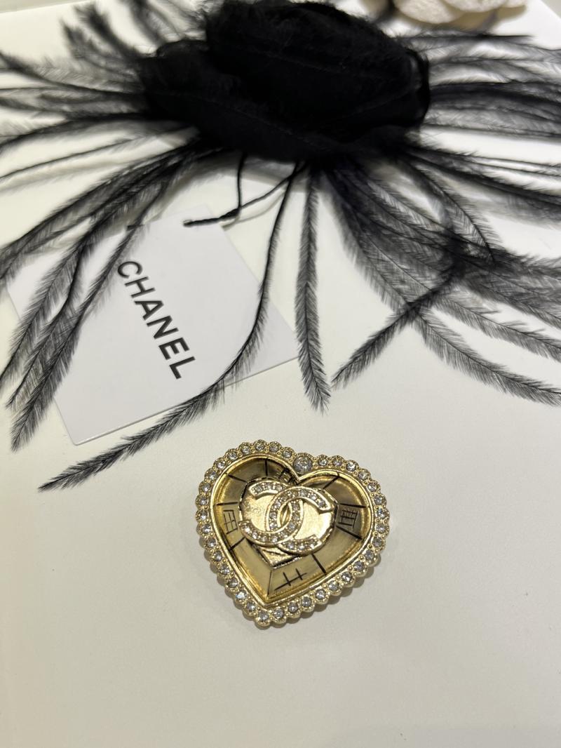 Chanel Brooch YCB111201