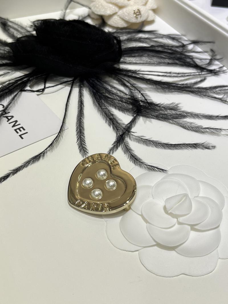 Chanel Brooch YCB111203