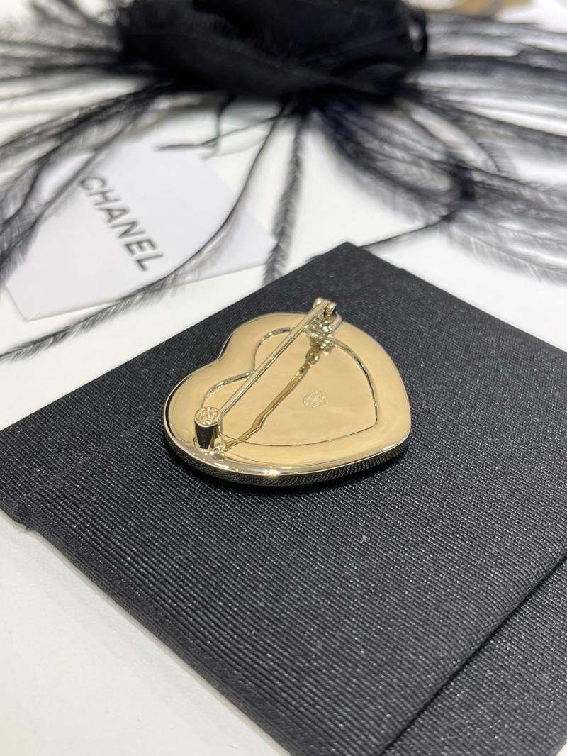 Chanel Brooch YCB111203