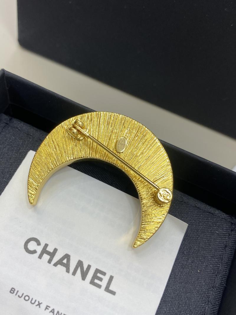 Chanel Brooch YCB111207