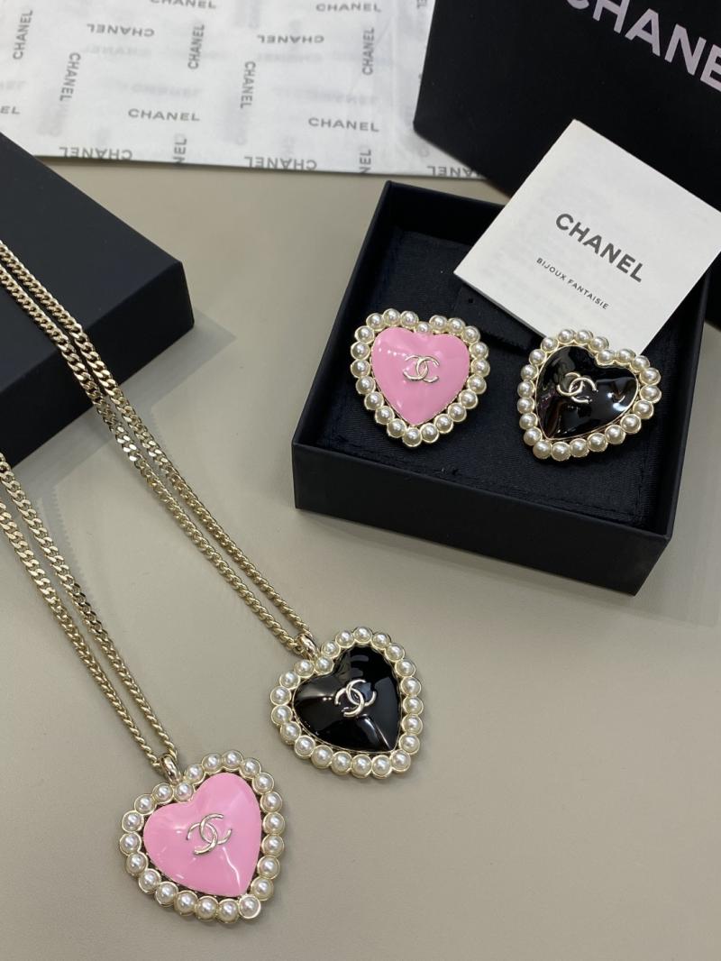 Chanel Brooch YCB111209