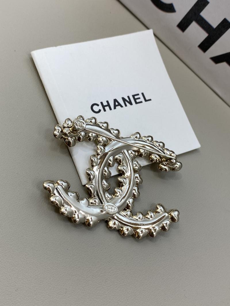 Chanel Brooch YCB111210