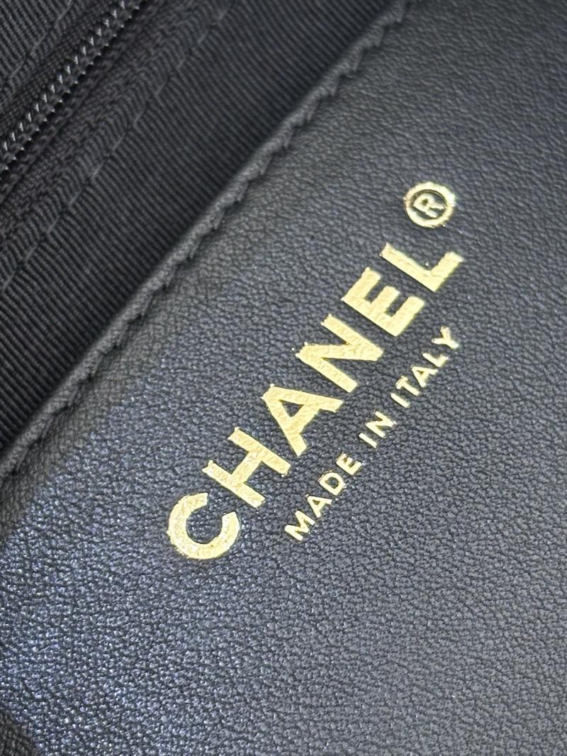 Chanel Calfskin Hobo Bag Black AS5970