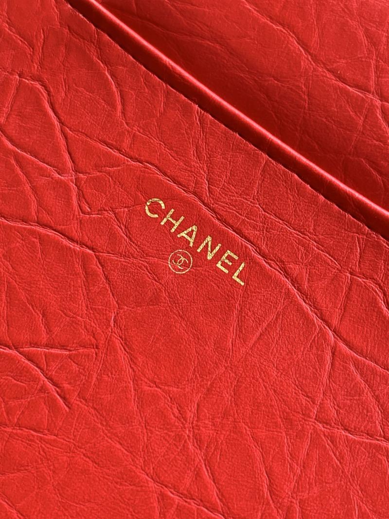 Chanel Large Clutch Red AS2511
