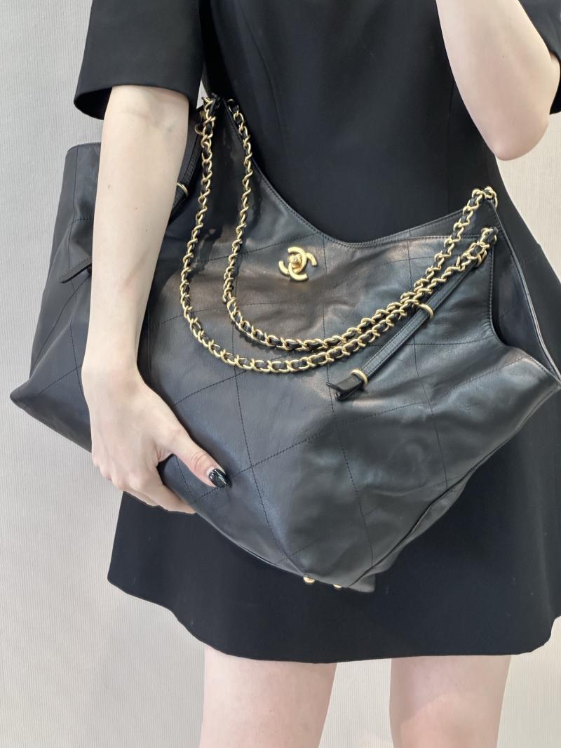 Chanel Maxi Shopping Bag Black AS5463