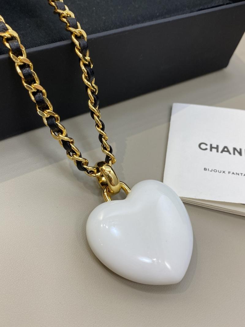 Chanel Necklace YCN111401