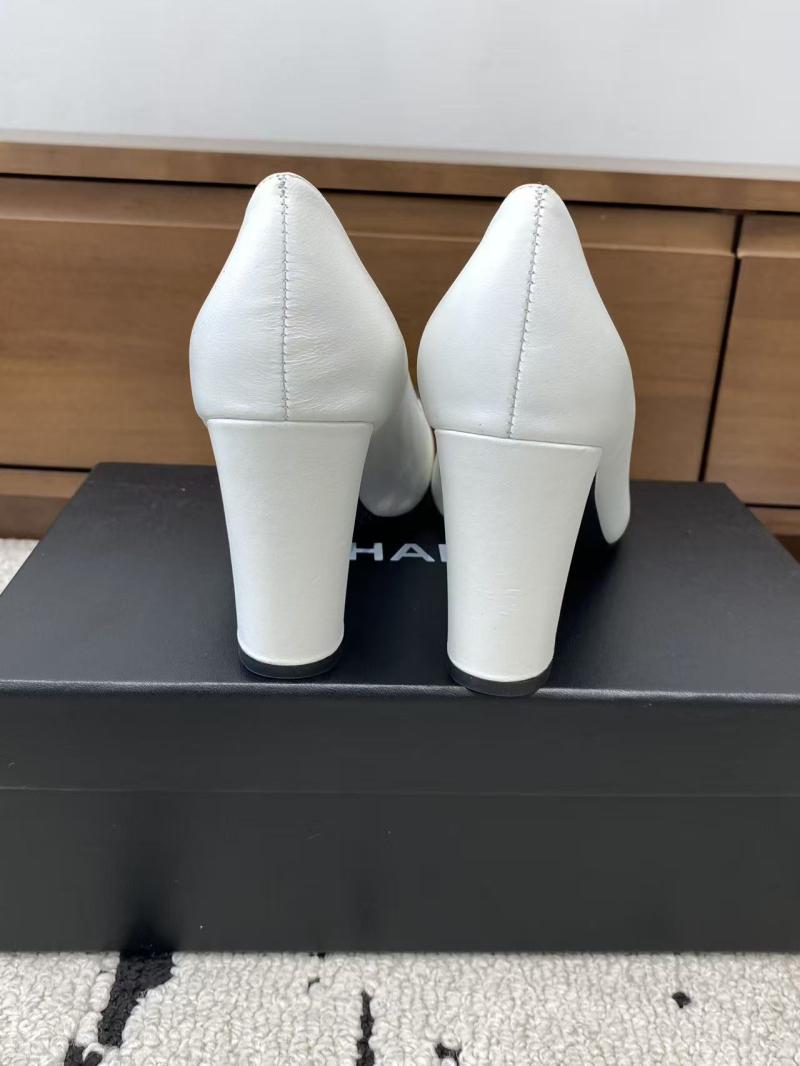 Chanel Pumps DCP111805