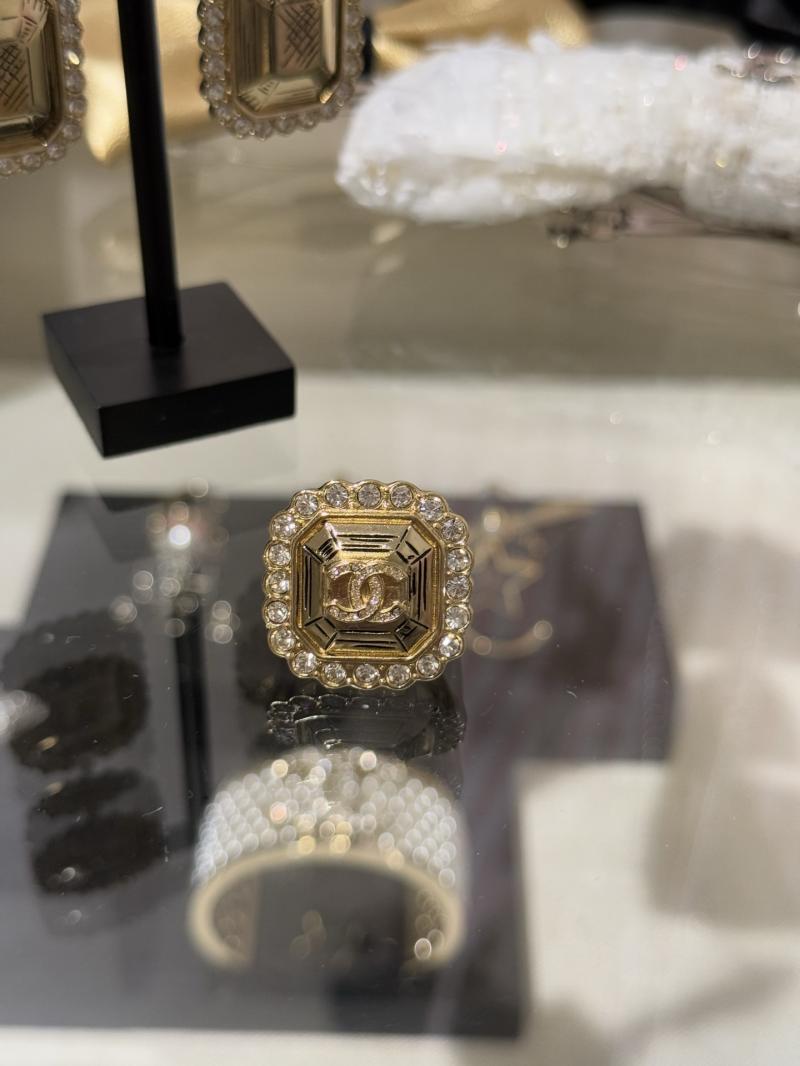 Chanel Ring YCR110301