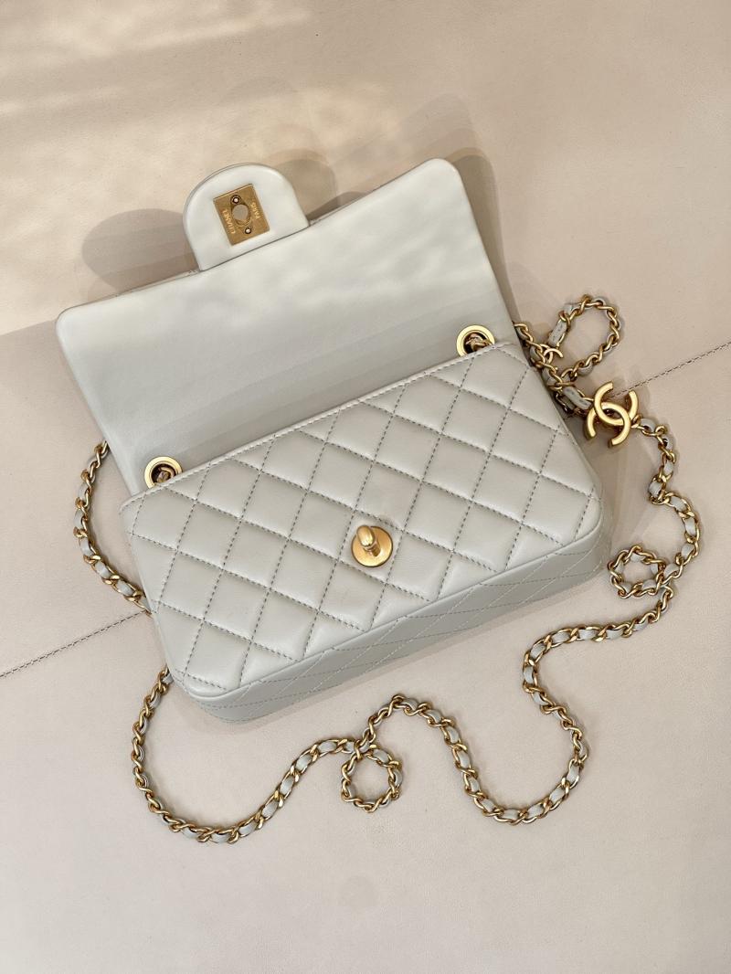 Chanel Small Flap Bag Light Green AS5759