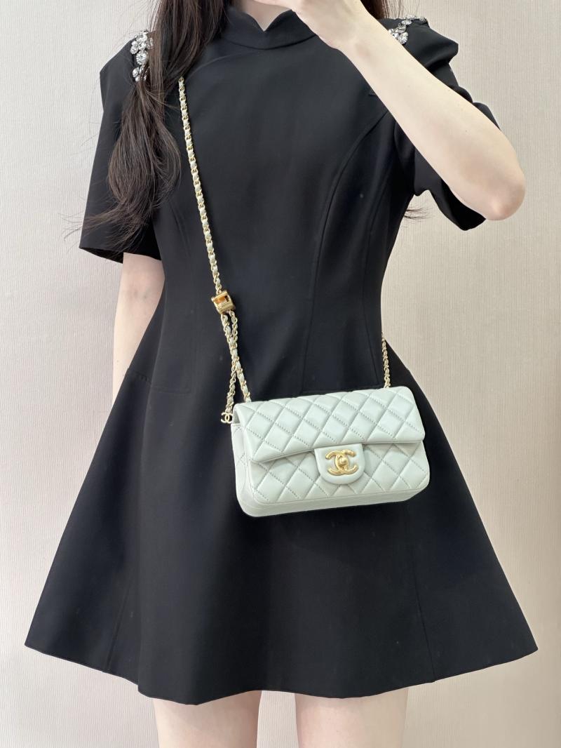 Chanel Small Flap Bag Light Green AS5759