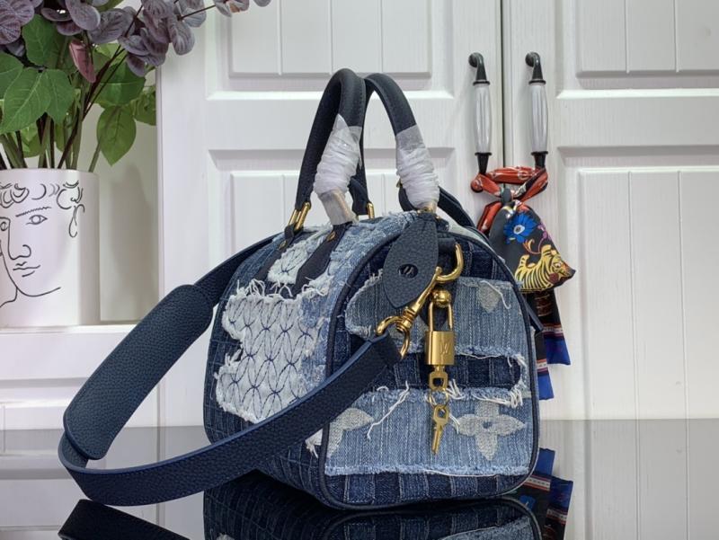 Chanel Speedy 25 Bandouliere M15276