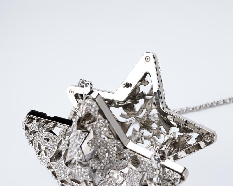Chanel Star minaudiere Silver AS5658