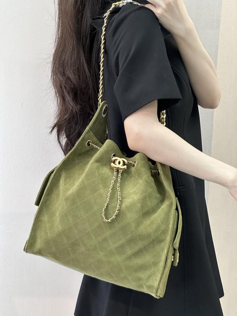 Chanel Suede 25 Medium Handbag Green AS5311