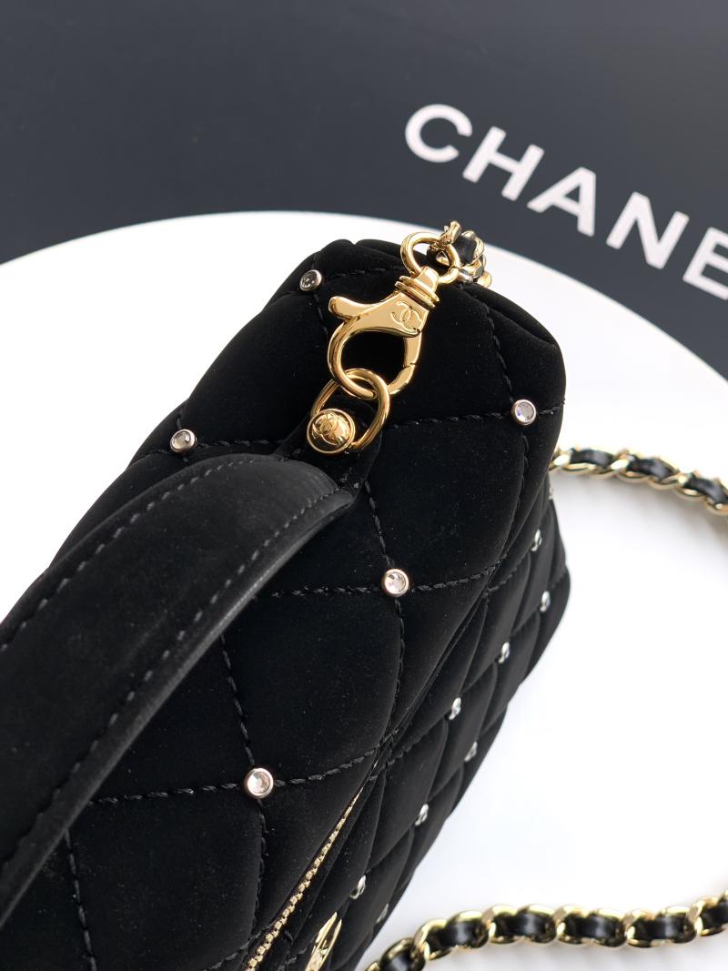 Chanel Velvet Vanity with Chain Black AP4860