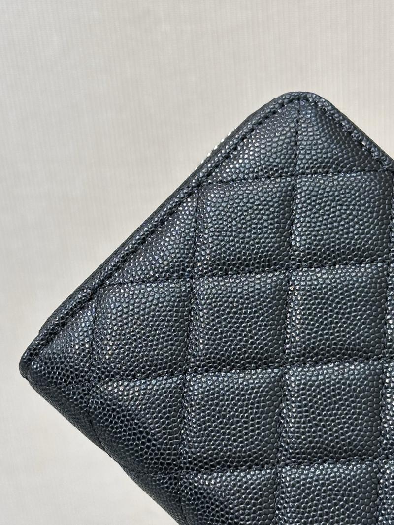 Chanel Zippy Wallet AP3276