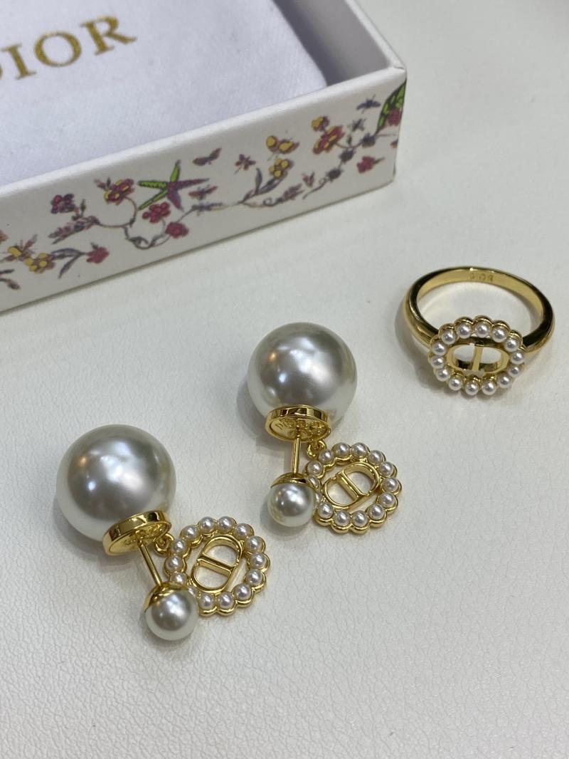 Dior Earrings YDE112309