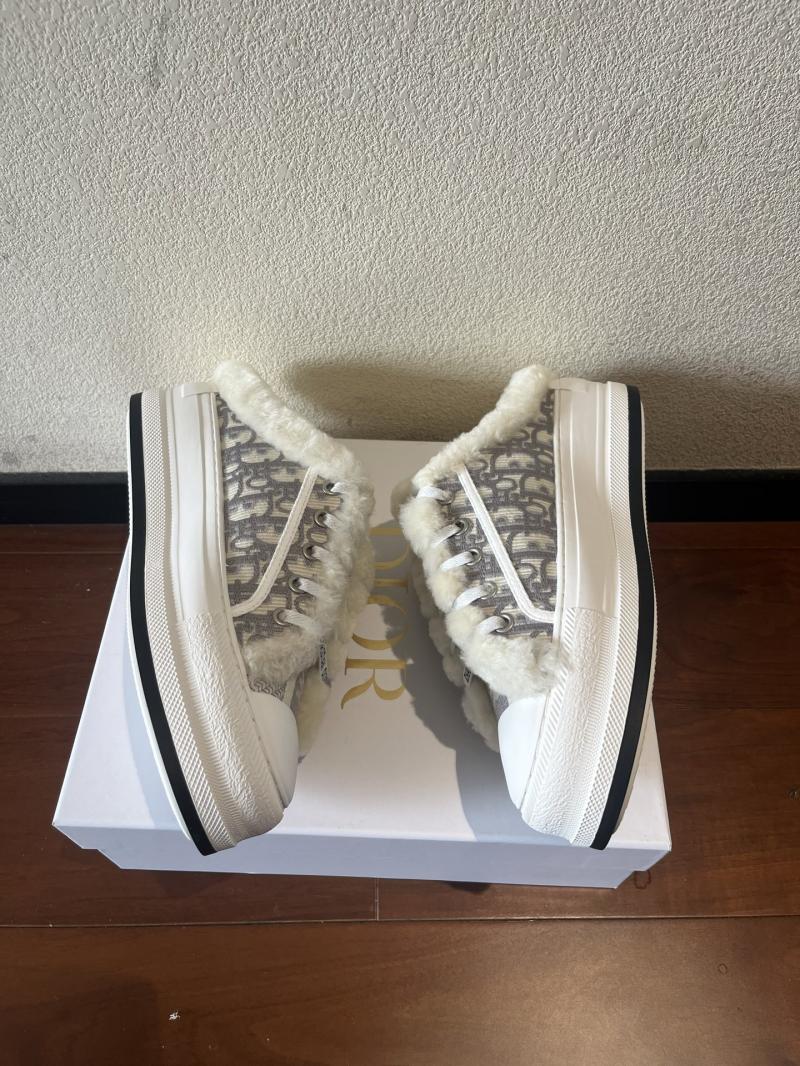 Dior Slippers SDS102901