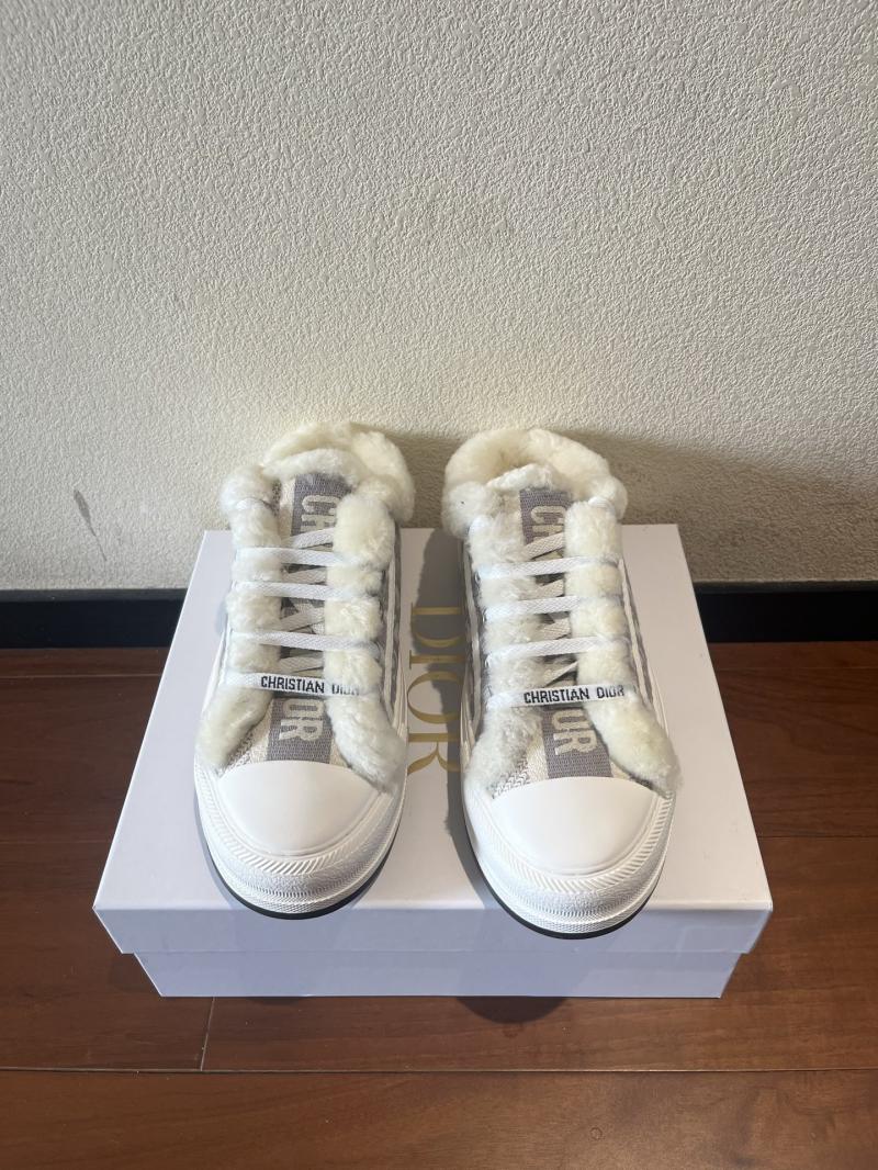 Dior Slippers SDS102901