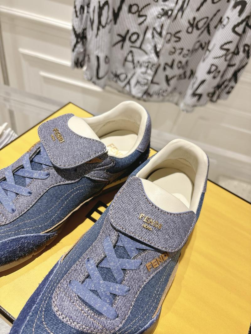 Fendi Unisex Sneakers DFS11101