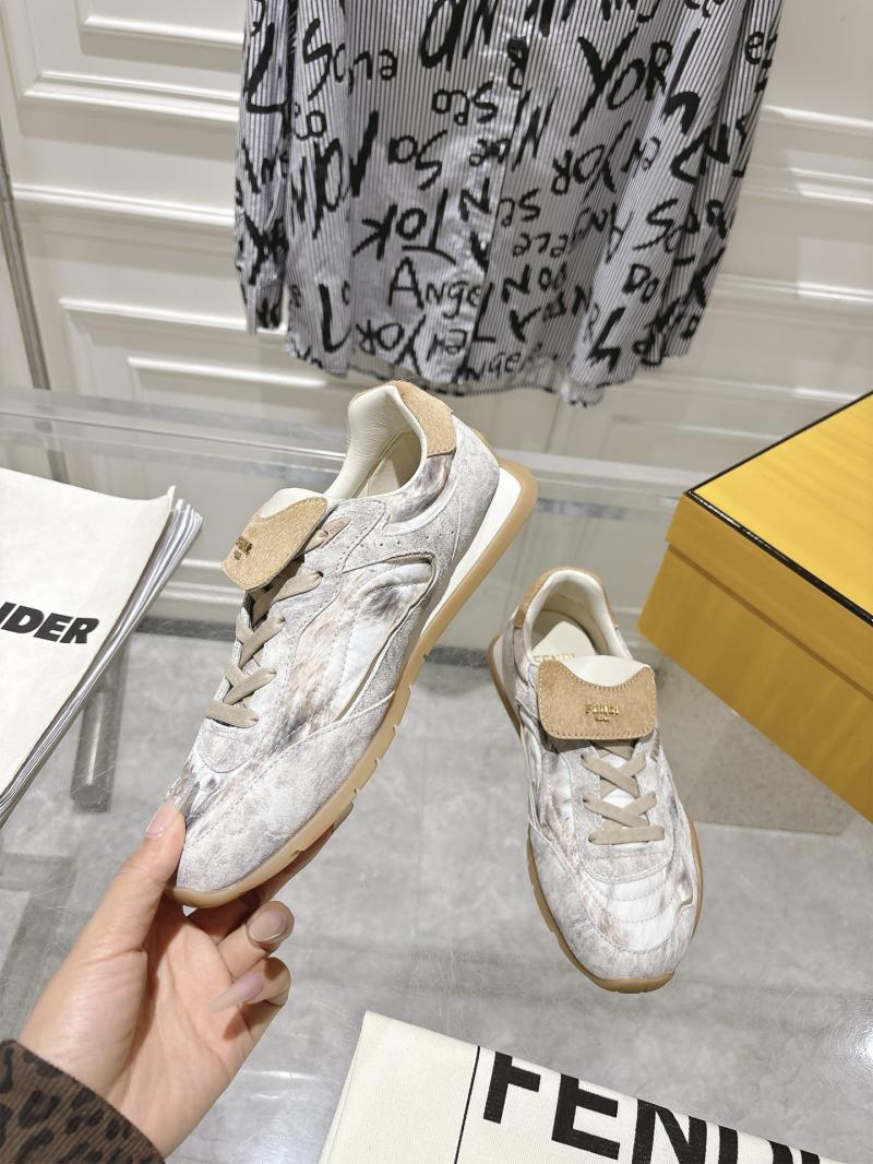 Fendi Unisex Sneakers DFS11103