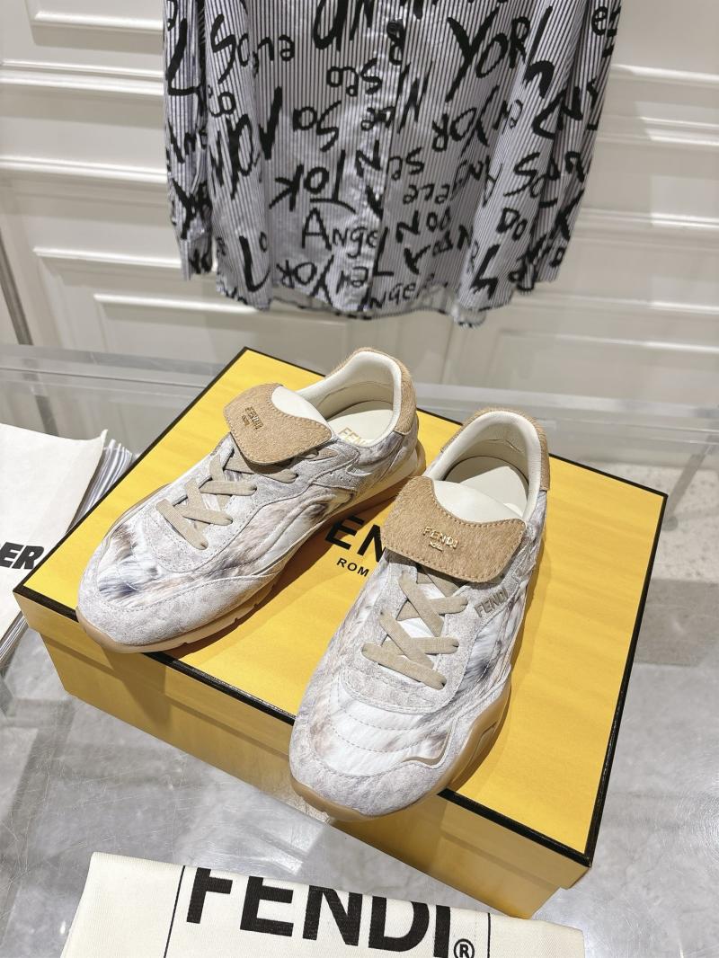 Fendi Unisex Sneakers DFS11103
