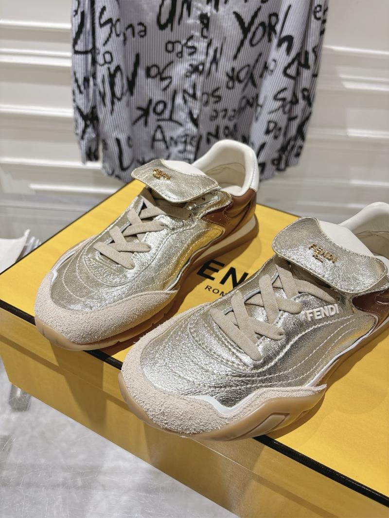 Fendi Unisex Sneakers DFS11104