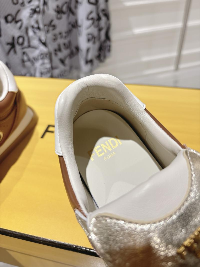 Fendi Unisex Sneakers DFS11104