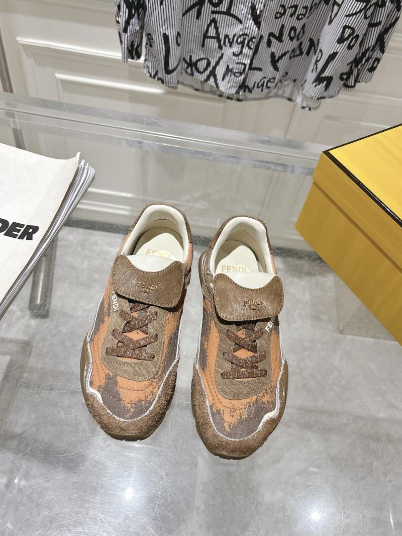 Fendi Unisex Sneakers DFS11105