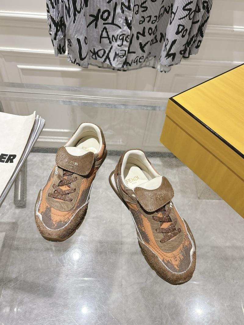 Fendi Unisex Sneakers DFS11105