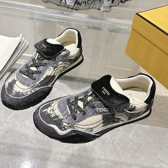 Fendi Unisex Sneakers DFS11106