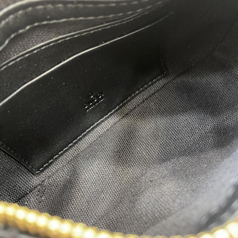 Gucci GG Emblem mini shoulder bag Black 847091