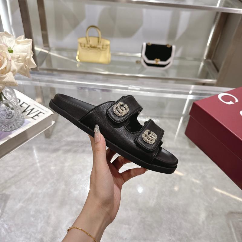 Gucci Sandals AGS110202