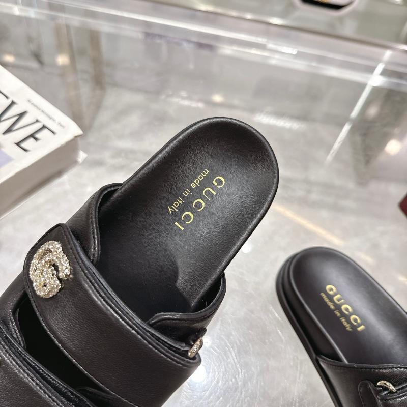 Gucci Sandals AGS110202