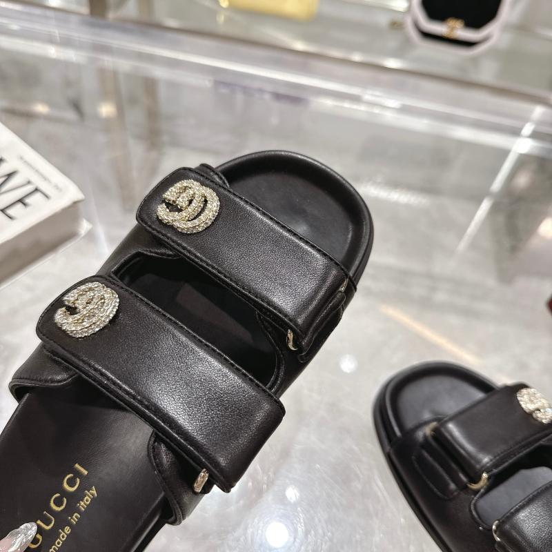 Gucci Sandals AGS110202