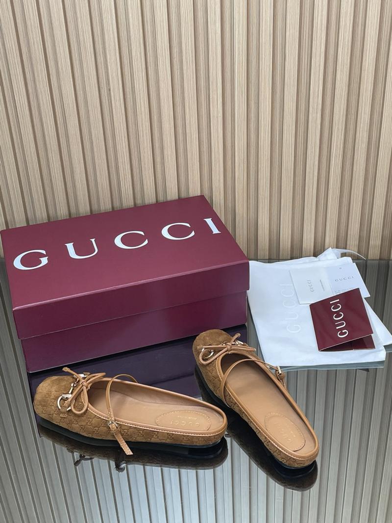 Gucci Slippers SGS102401