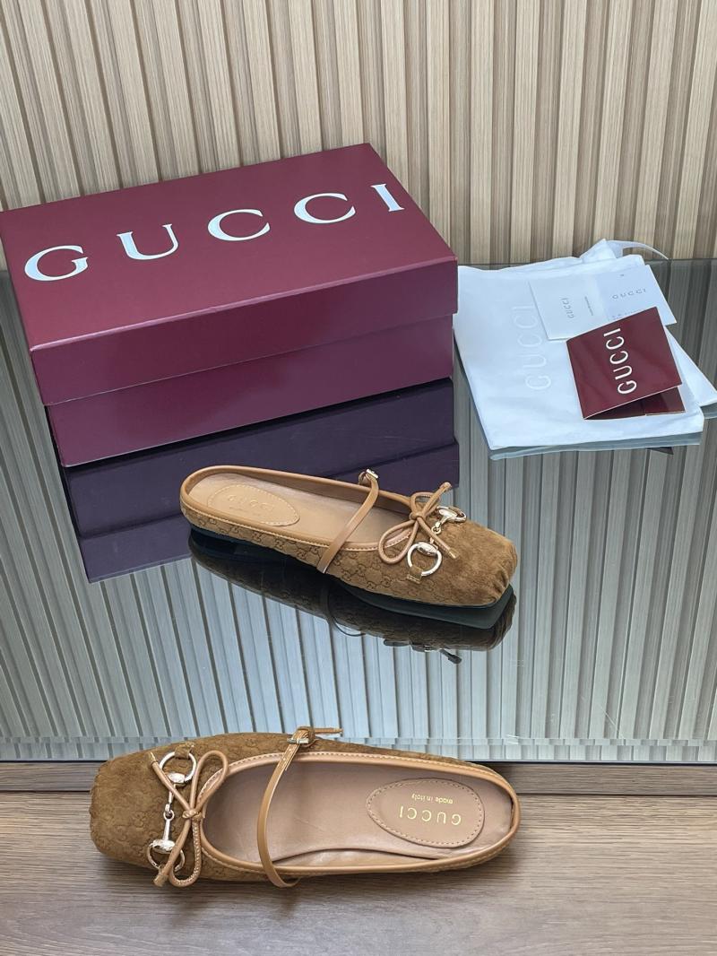 Gucci Slippers SGS102401