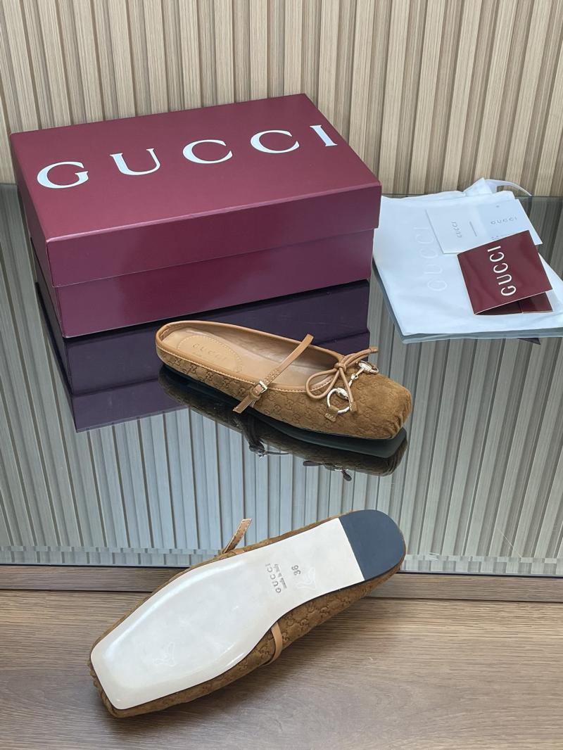 Gucci Slippers SGS102401