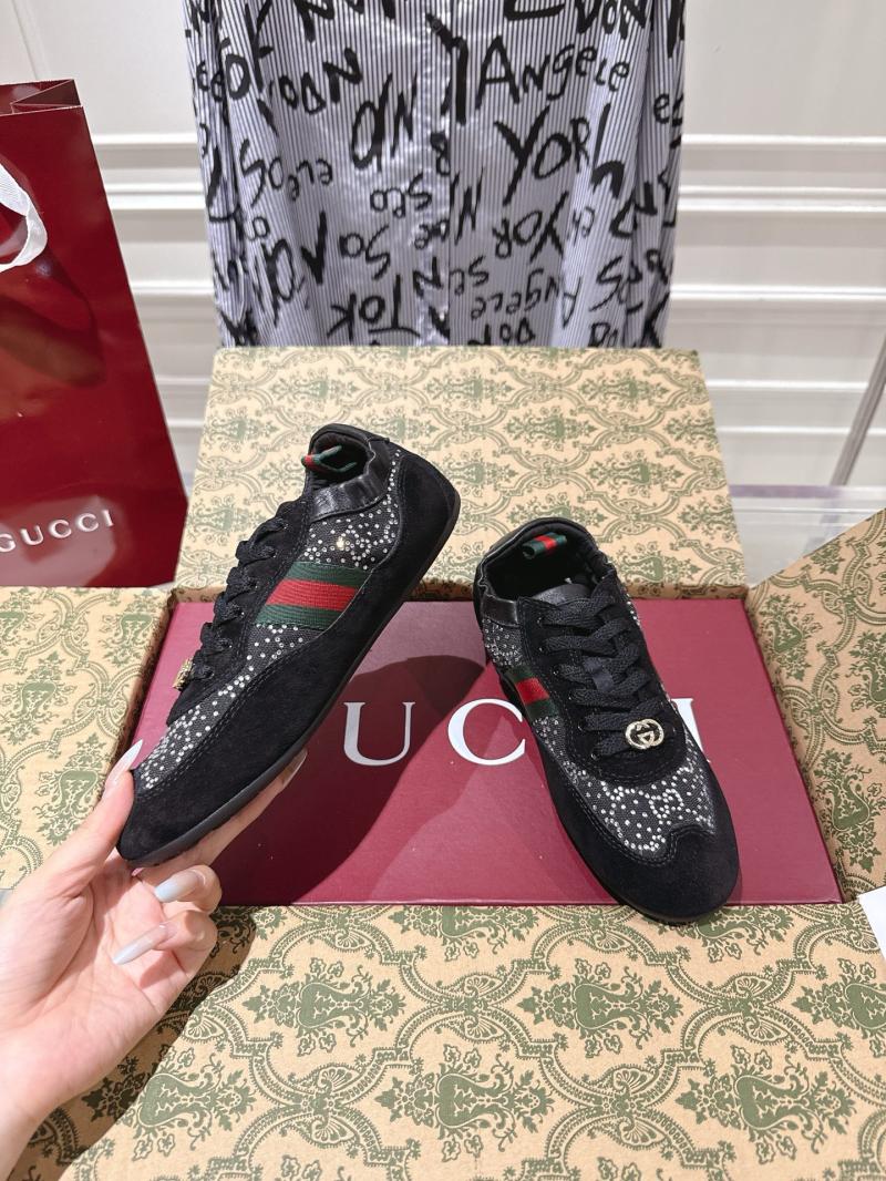 Gucci Sneakers DGS112003