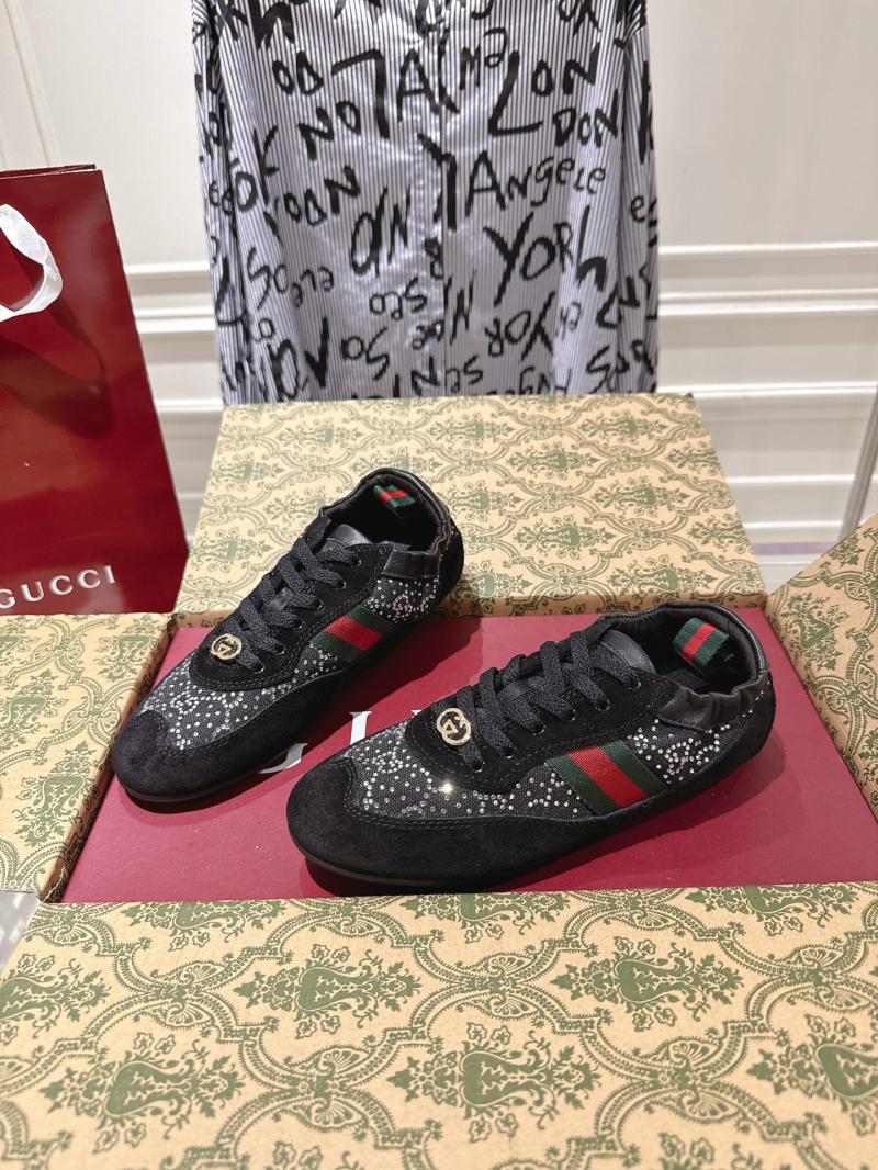 Gucci Sneakers DGS112003