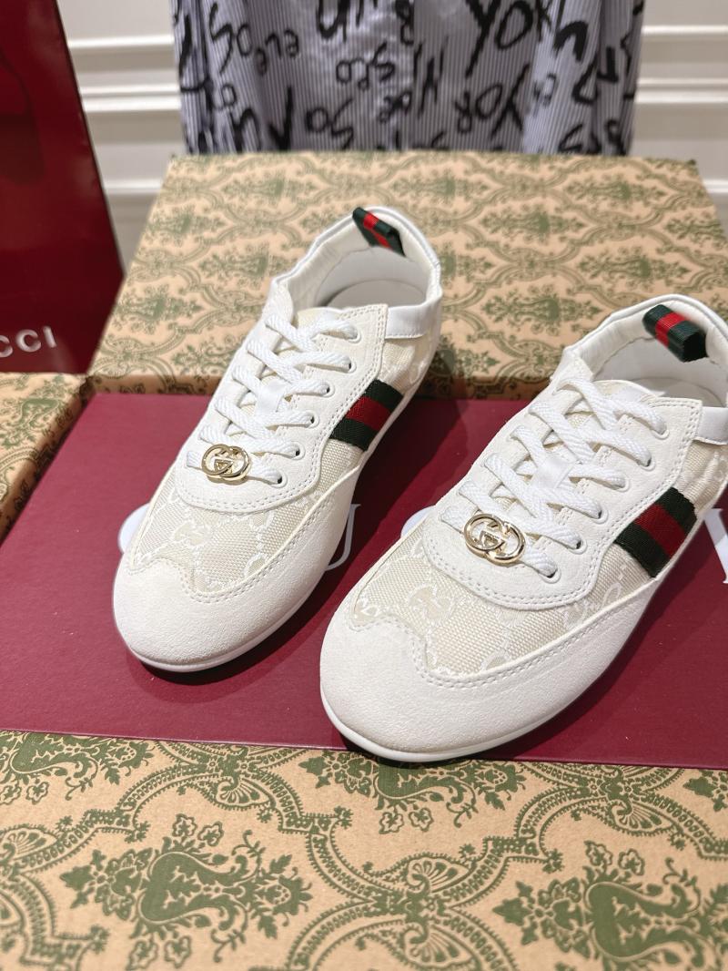 Gucci Sneakers DGS112004