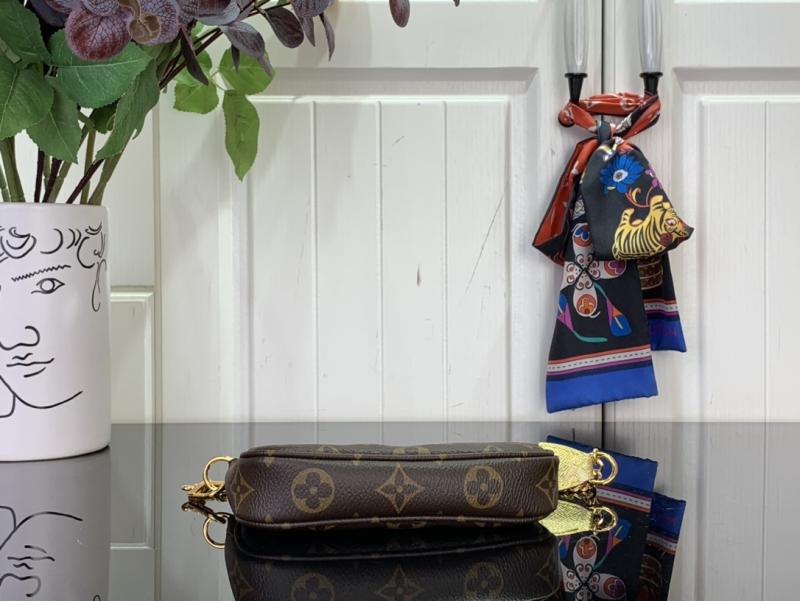 LV Mini Pochette Accessoires M15328