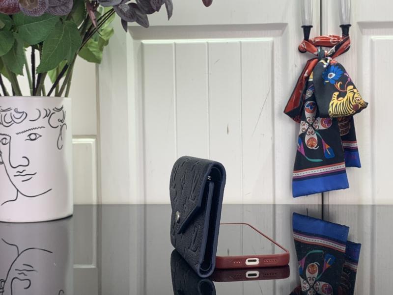 LV Victorine Wallet M26472