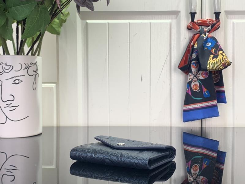 LV Victorine Wallet M26472