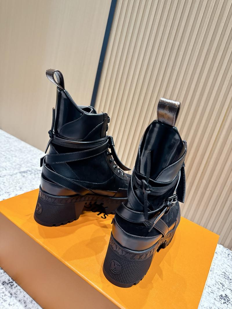 Louis Vuitton Boots DLS112520