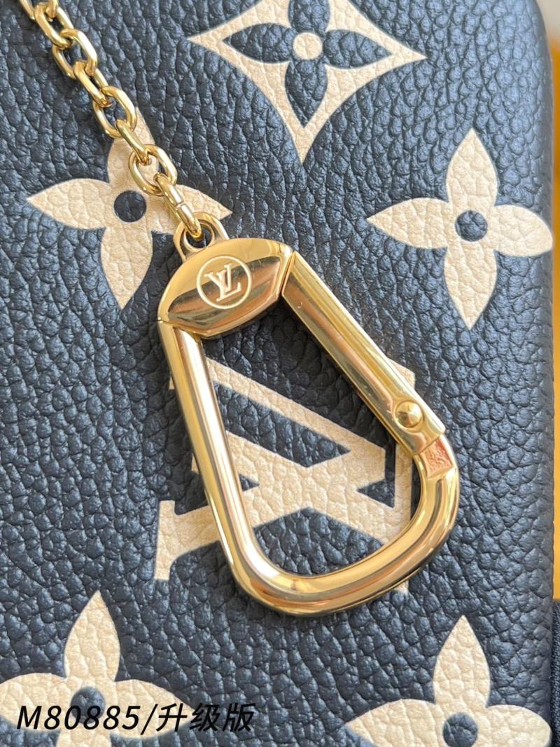 Louis Vuitton Key Pouch M80885