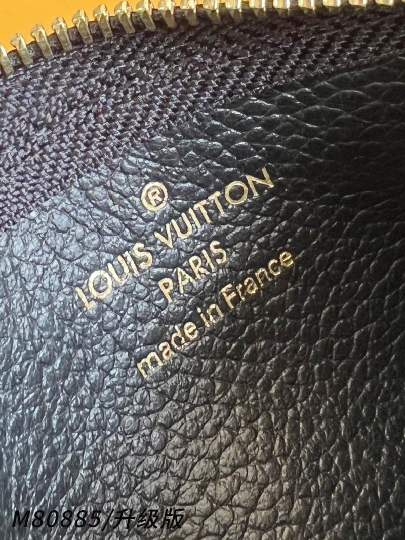 Louis Vuitton Key Pouch M80885