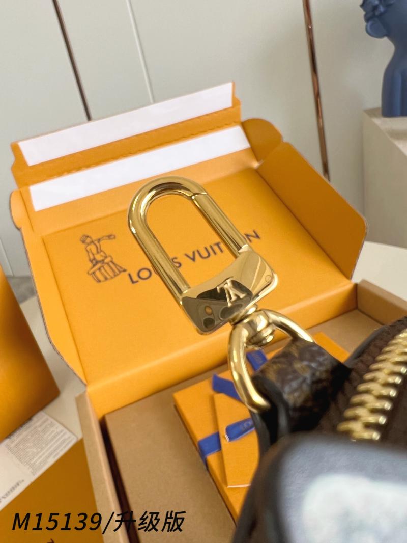 Louis Vuitton Kitty Coin Purse M15139