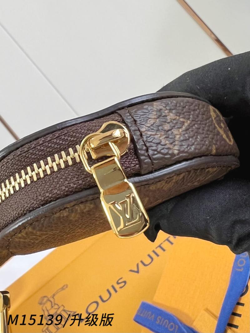 Louis Vuitton Kitty Coin Purse M15139