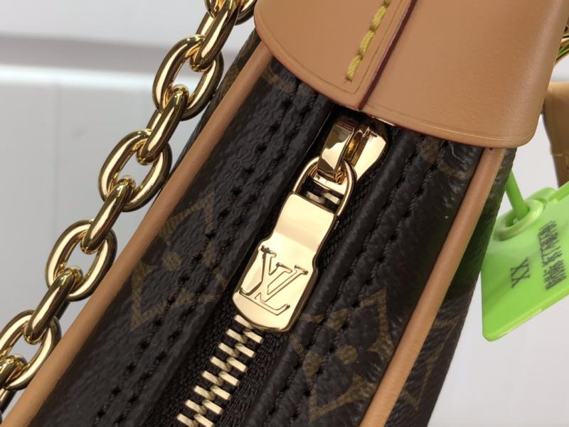 Louis Vuitton Loop M81098