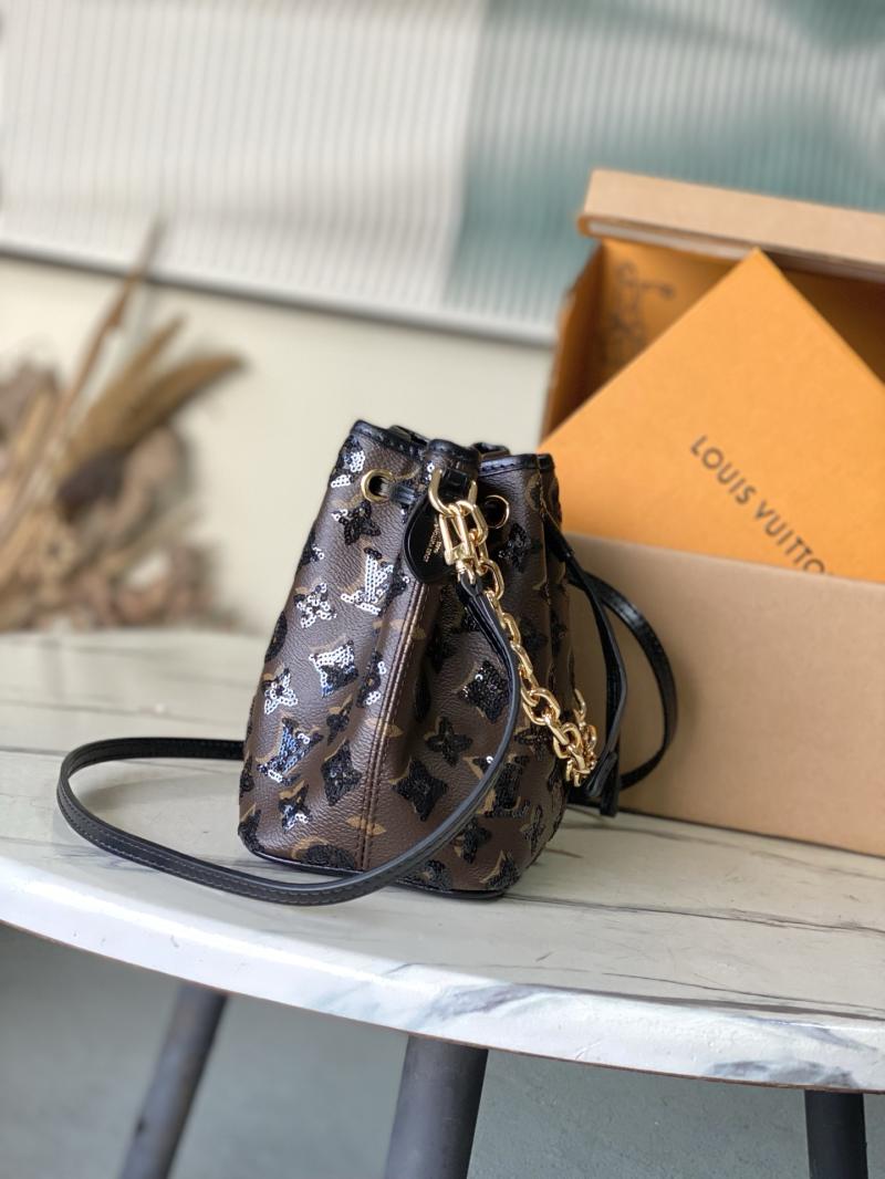 Louis Vuitton Noe BB M26284